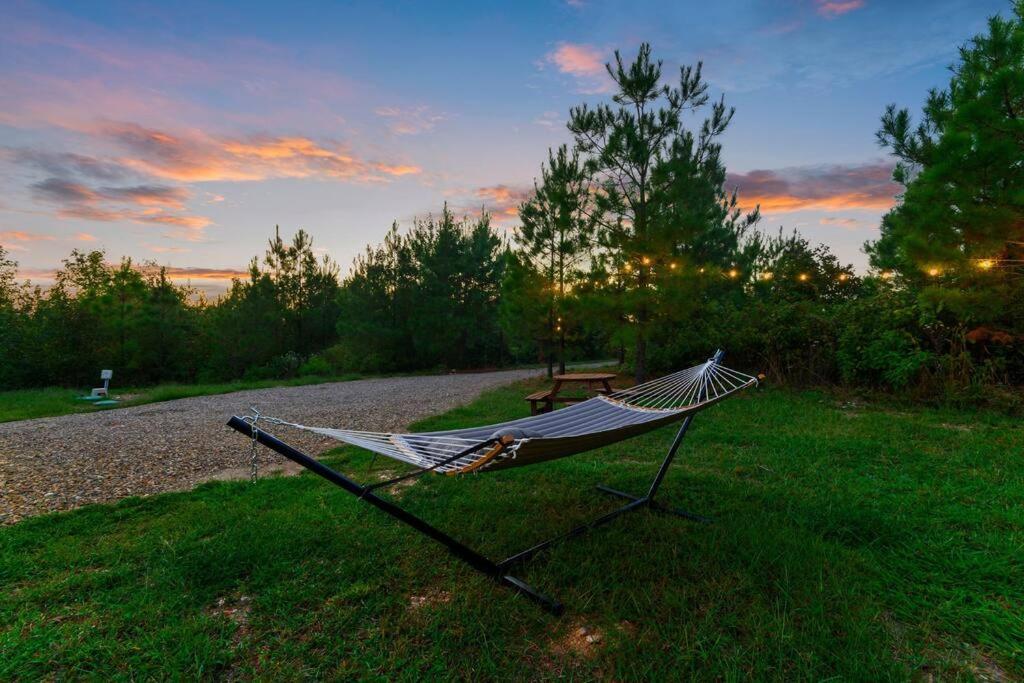 Villa Under The Stars - Secluded, Hot Tub, Firepit, Games Broken Bow Exterior foto